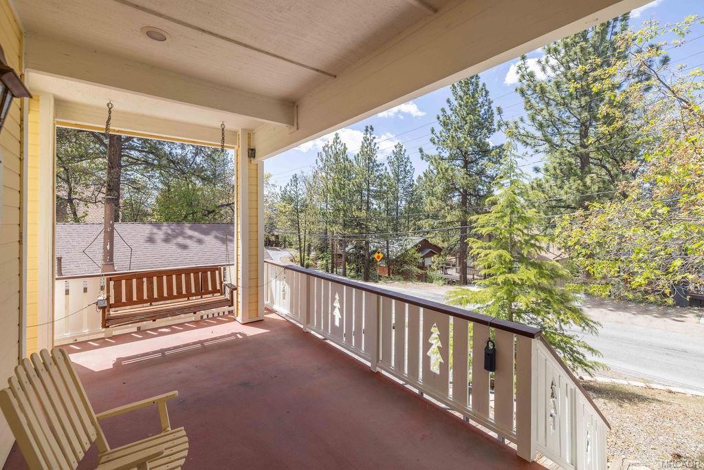 1047 Butte Avenue Property Photo 2