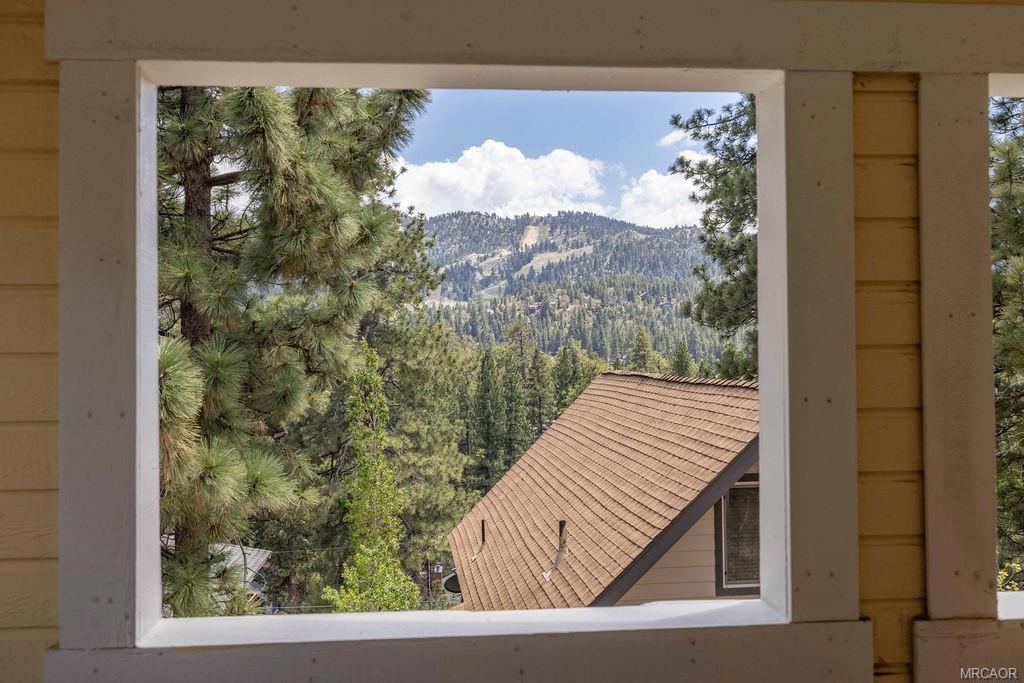 1047 Butte Avenue Property Photo 6