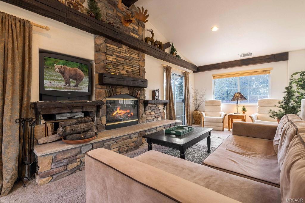 1047 Butte Avenue Property Photo 7