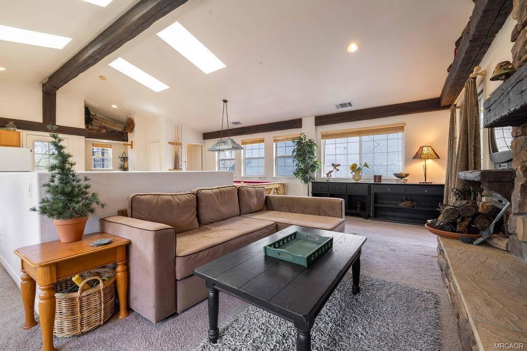 1047 Butte Avenue Property Photo 8