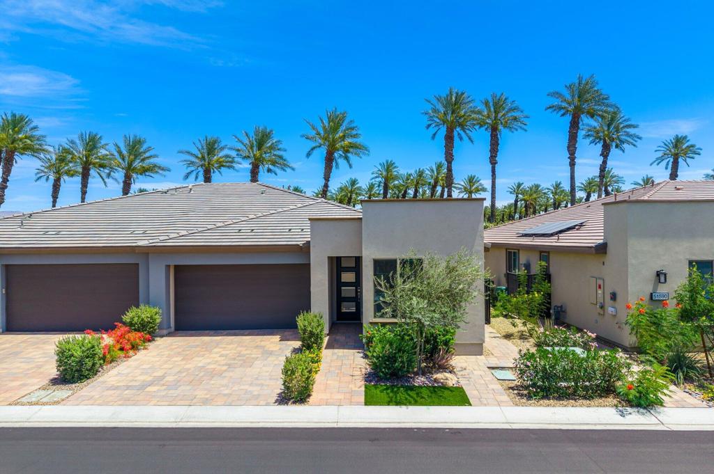 51580 Whiptail Drive Property Photo 1