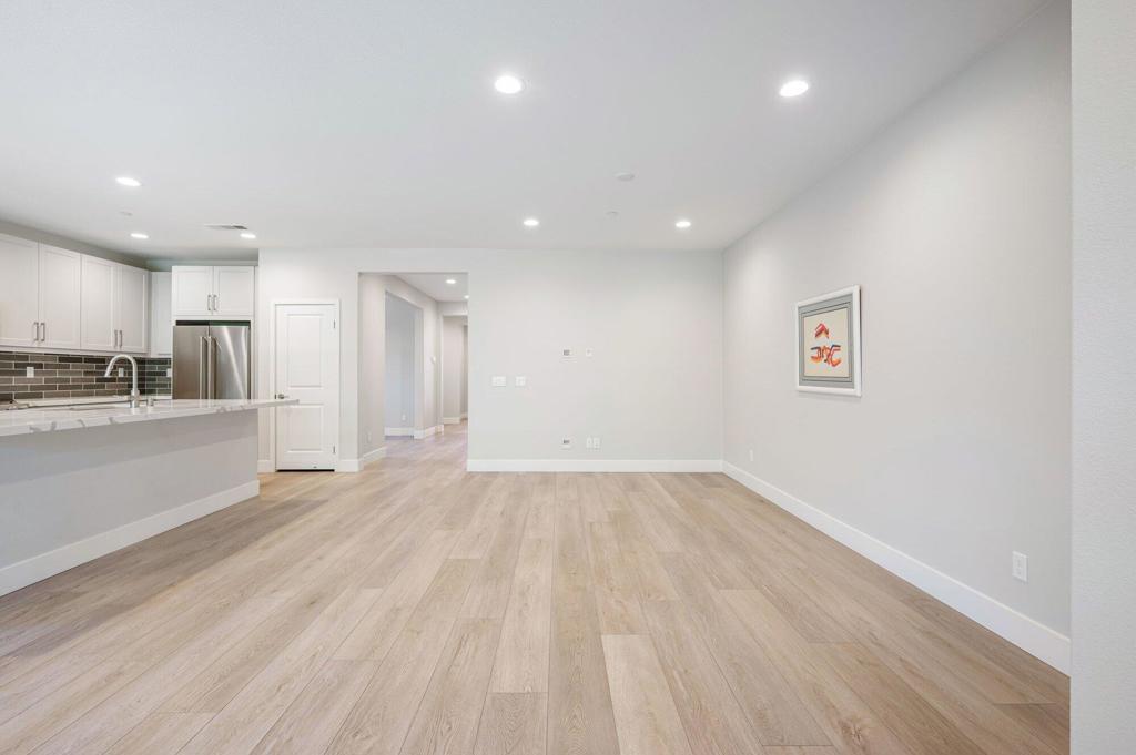 51580 Whiptail Drive Property Photo 11