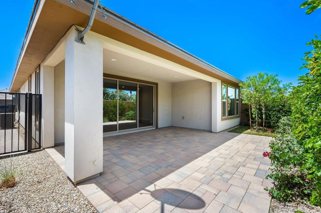 51580 Whiptail Drive Property Photo 40