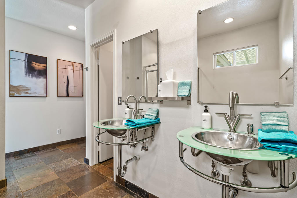 1502 Amelia Way Property Photo 45