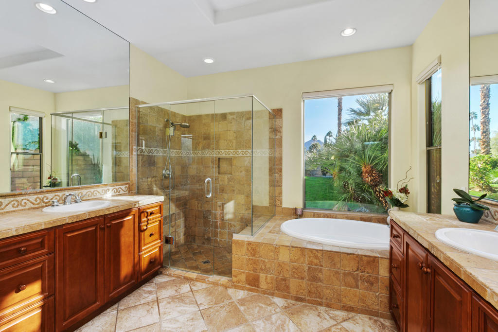 77869 Desert Drive Property Photo 14