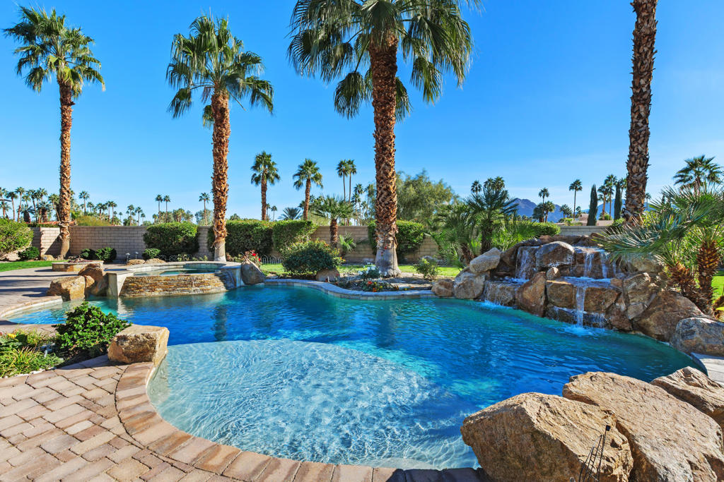 77869 Desert Drive Property Photo 19