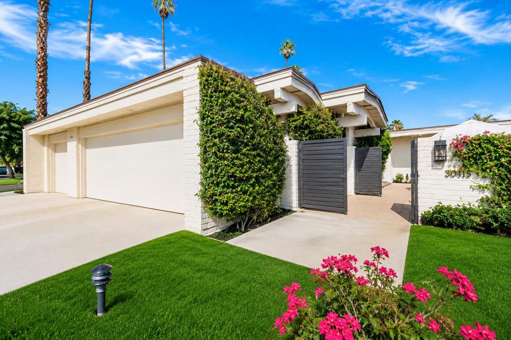 44848 Oro Grande Circle Property Photo 5