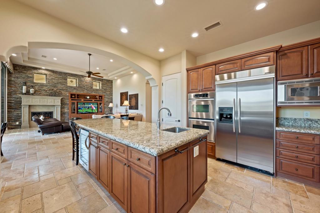 58460 Aracena Property Photo 17