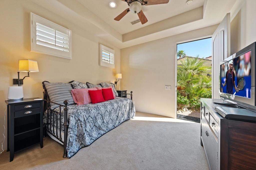 58460 Aracena Property Photo 33