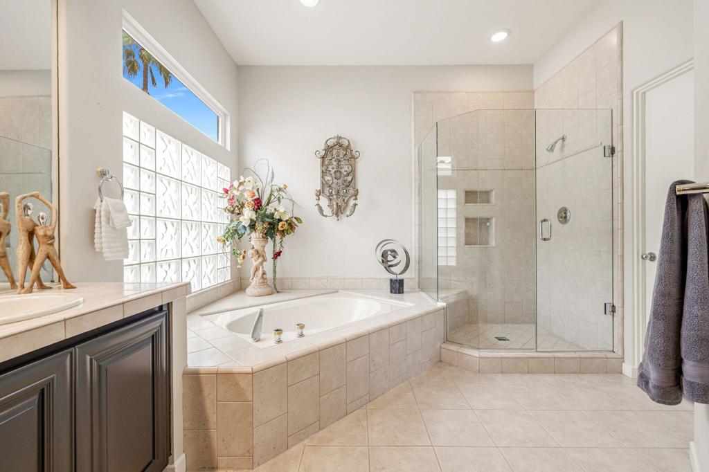 727 Arrowhead Drive Property Photo 40