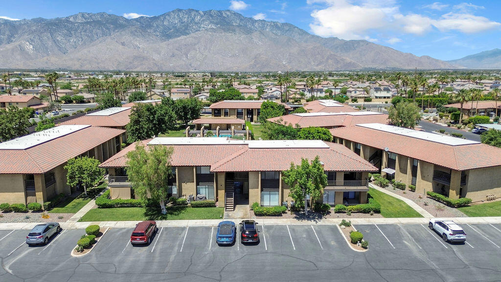 31200 Landau Boulevard 408 Property Photo 1