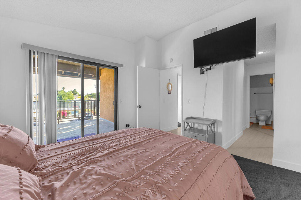 31200 Landau Boulevard 408 Property Photo 10