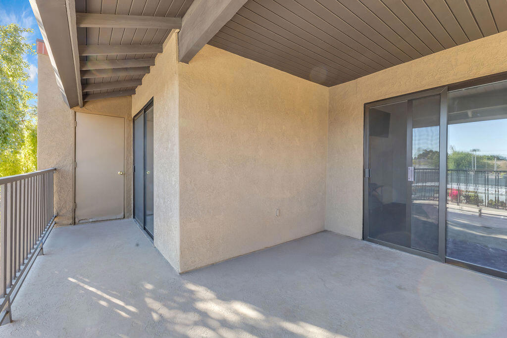 31200 Landau Boulevard 408 Property Photo 13