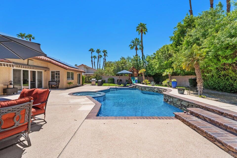39369 Regency Way Property Photo 10