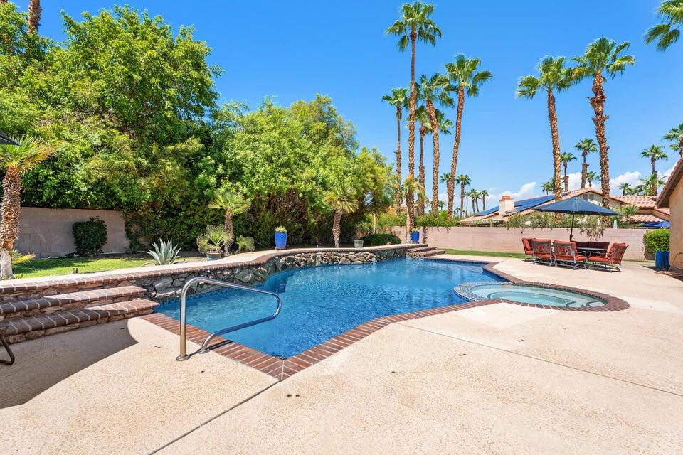 39369 Regency Way Property Photo 11