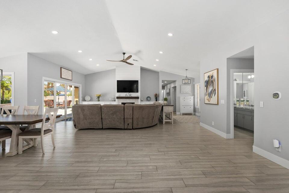 39369 Regency Way Property Photo 29