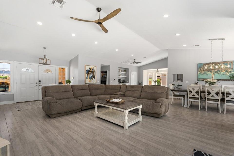 39369 Regency Way Property Photo 31
