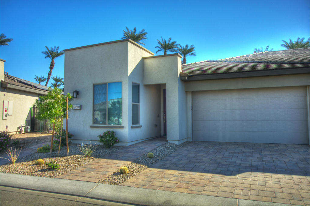 51660 Whiptail Drive Property Photo 5