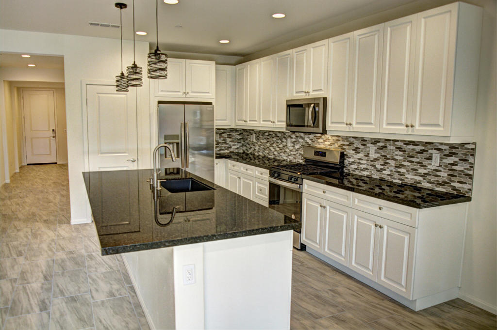 51660 Whiptail Drive Property Photo 22