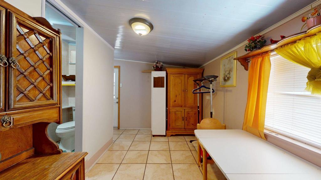 18131 Langlois Road F 18 Property Photo 16
