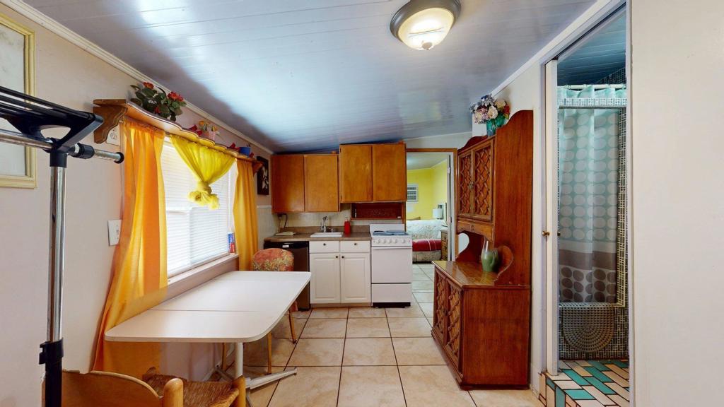 18131 Langlois Road F 18 Property Photo 17