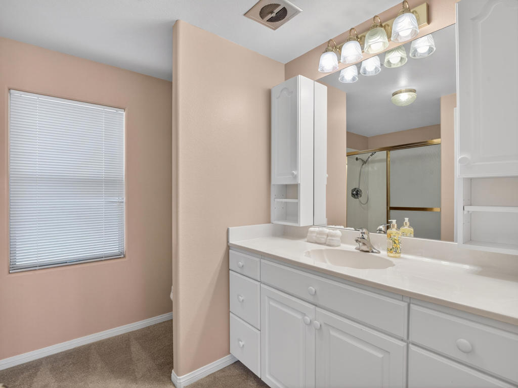 74448 Nevada Circle E Property Photo 28