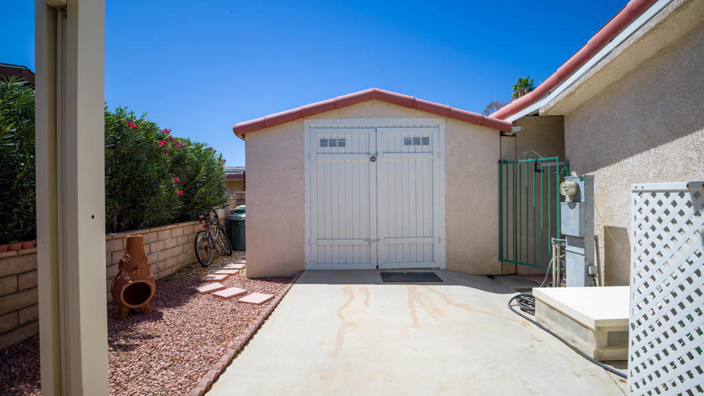 74448 Nevada Circle E Property Photo 45