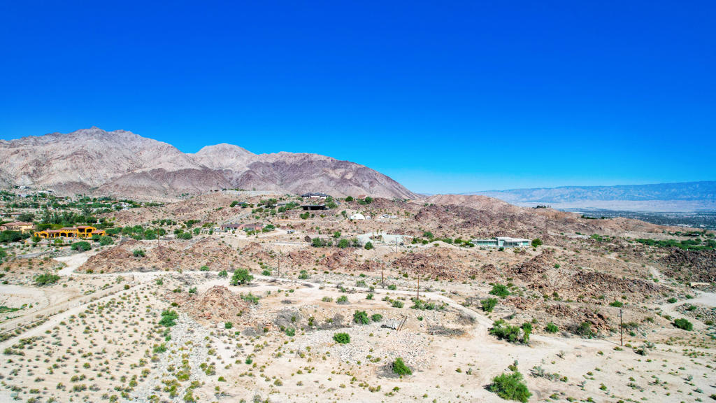 49305 Highway 74 70 Property Photo 11