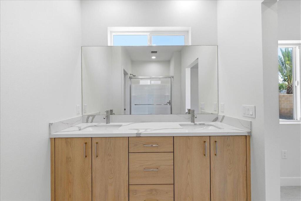 68160 Modalo Road Property Photo 19