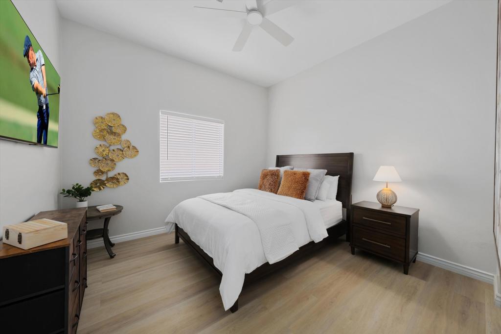 53445 Eisenhower Drive Property Photo 20