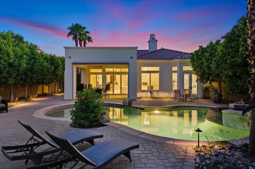 80350 Via Castellana Property Photo 2