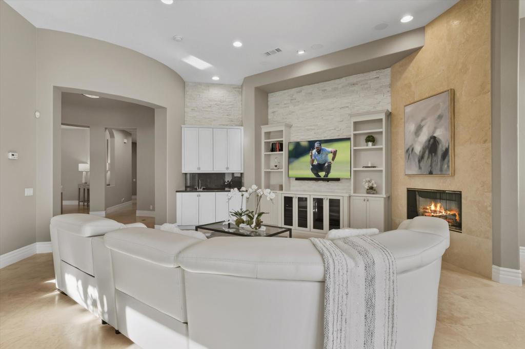 80350 Via Castellana Property Photo 11