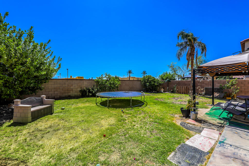 49871 Calle El Sol Property Photo 36