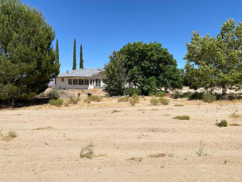 5056 Lazy Lane Property Photo 6
