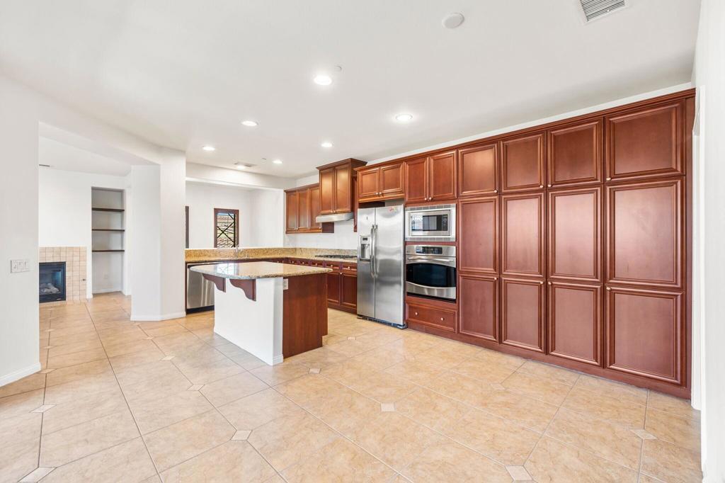 4204 Via Mattina Property Photo 10