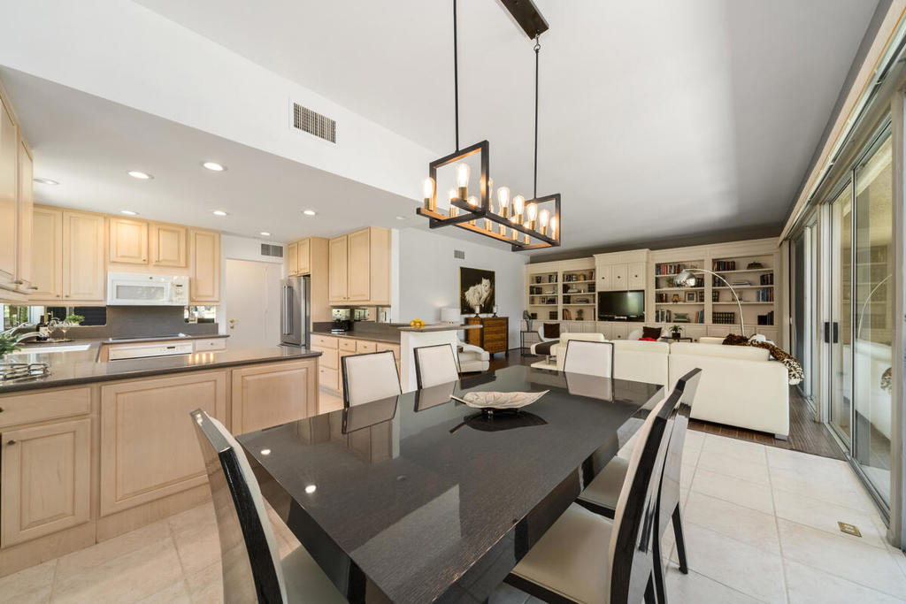 76895 Lark Drive Property Photo 4