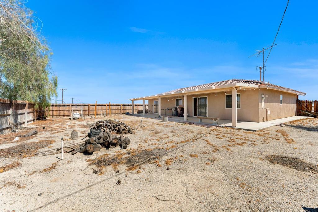 2469 Shore Life Avenue Property Photo 10