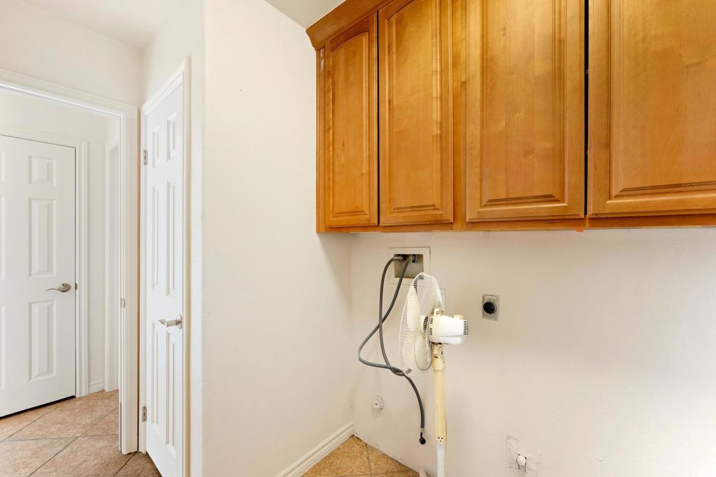 2469 Shore Life Avenue Property Photo 15