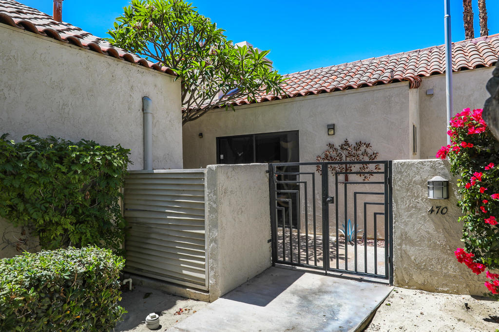 470 Sunningdale Drive Property Photo 24