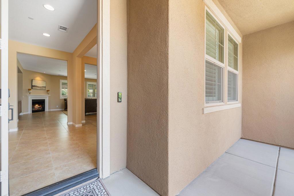 73757 Picasso Drive Property Photo 15