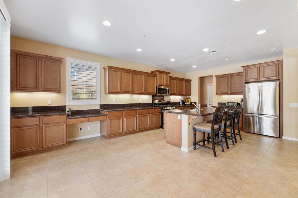 73757 Picasso Drive Property Photo 28