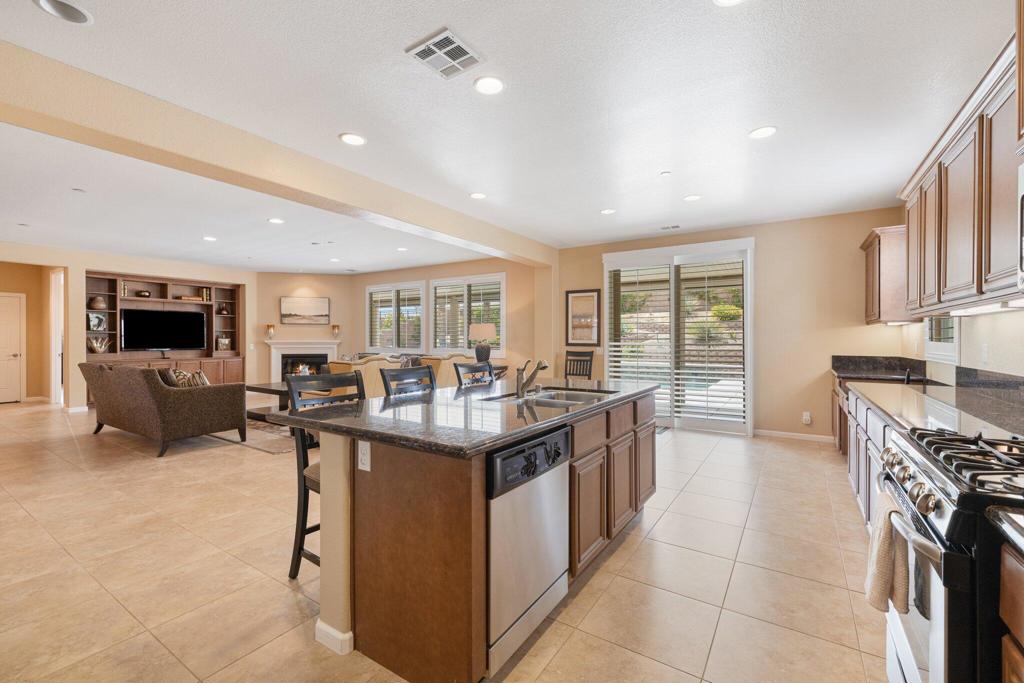 73757 Picasso Drive Property Photo 32