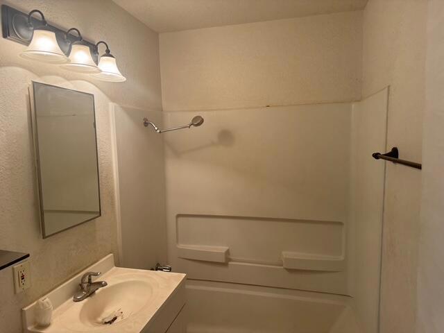 440 S 4th Street Property Photo 9