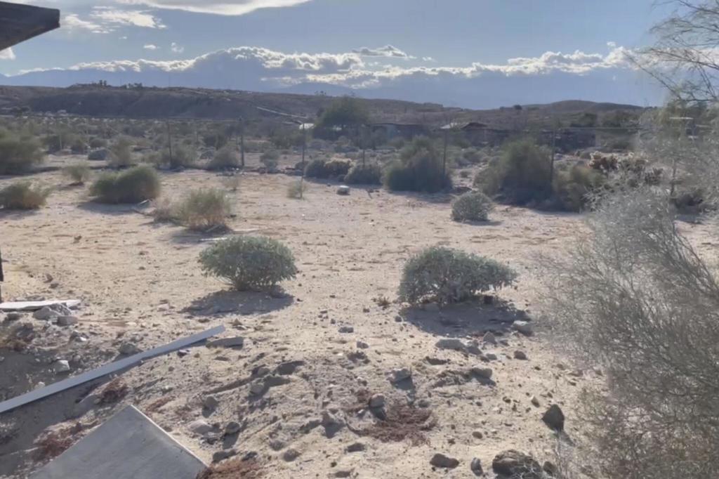 28981 Desert Charm Road Property Photo 8