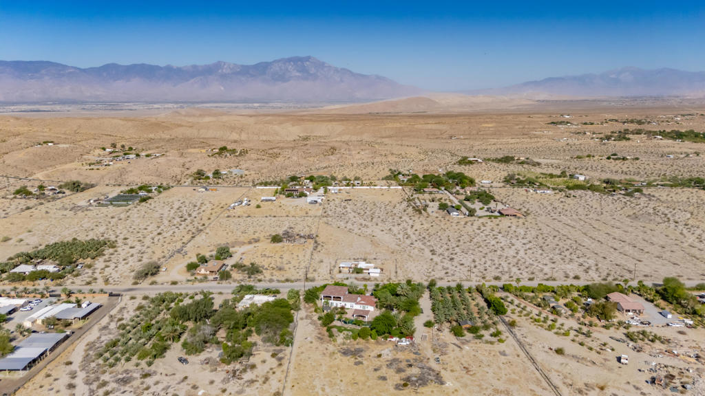28981 Desert Charm Road Property Photo 22