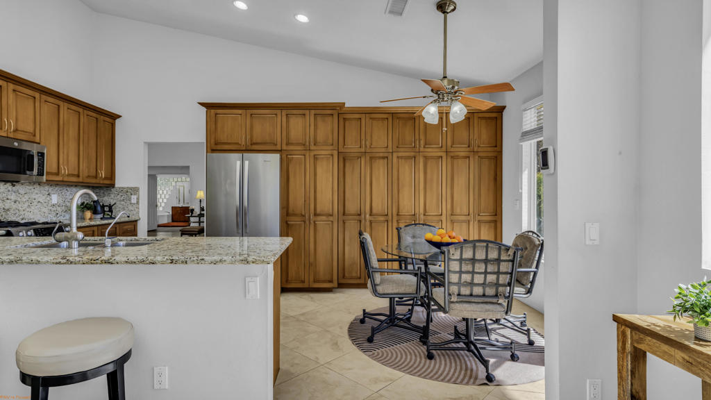 402 Cypress Point Drive Property Photo 8