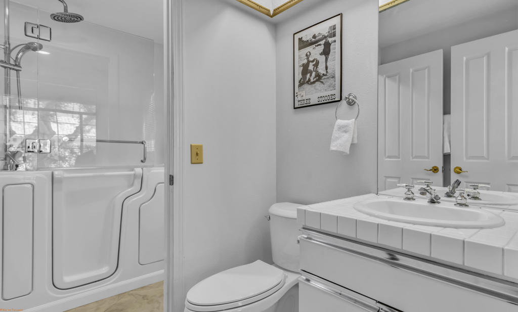 402 Cypress Point Drive Property Photo 27