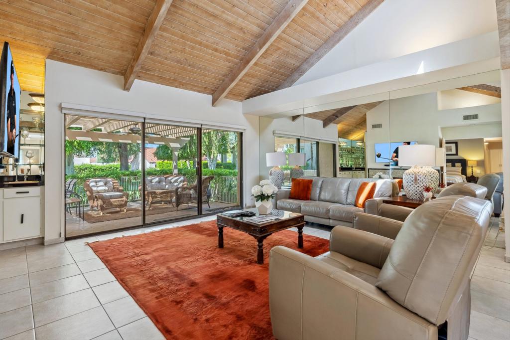 343 Forest Hills Drive Property Photo 13