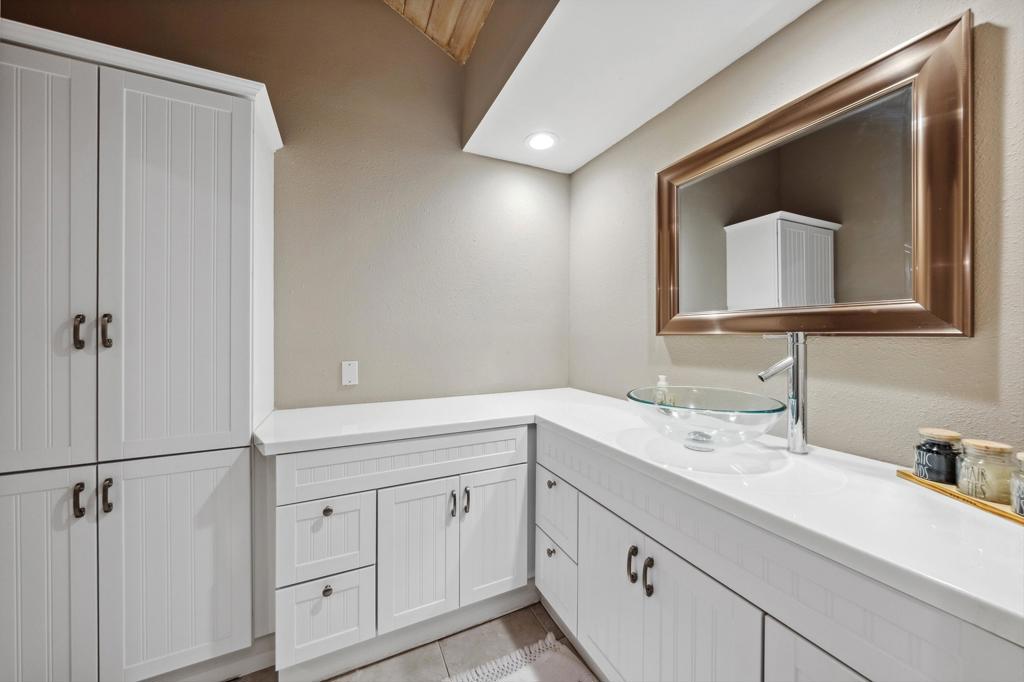 343 Forest Hills Drive Property Photo 27