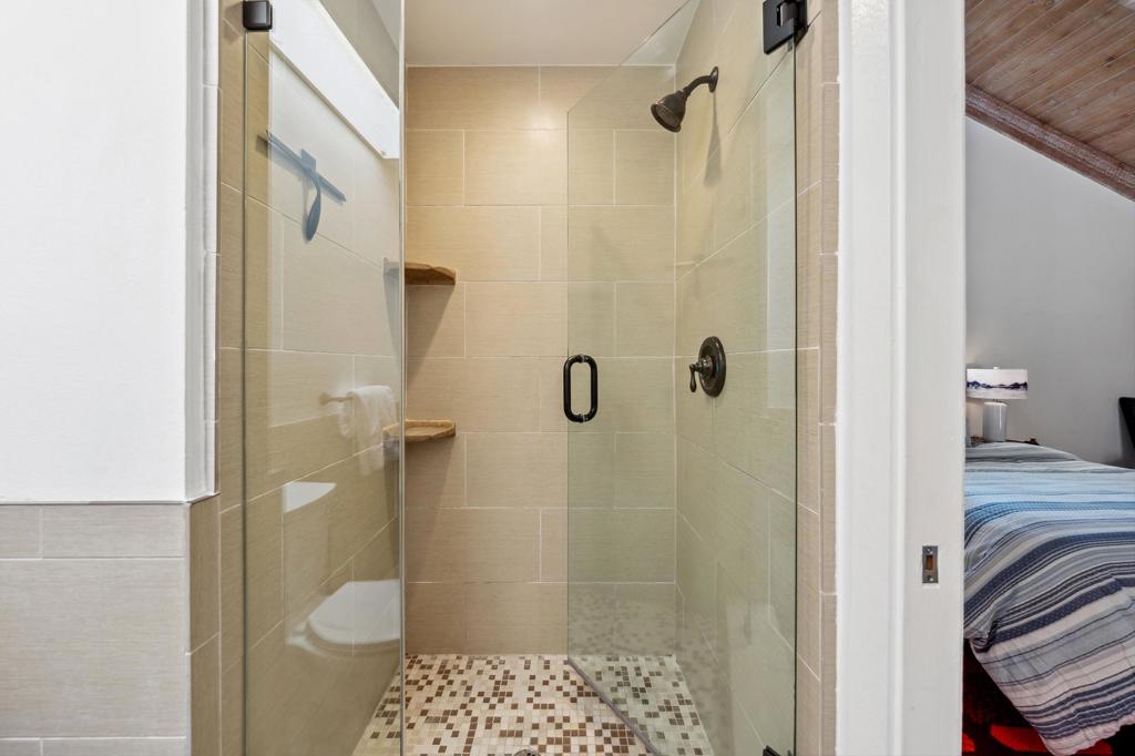 343 Forest Hills Drive Property Photo 34